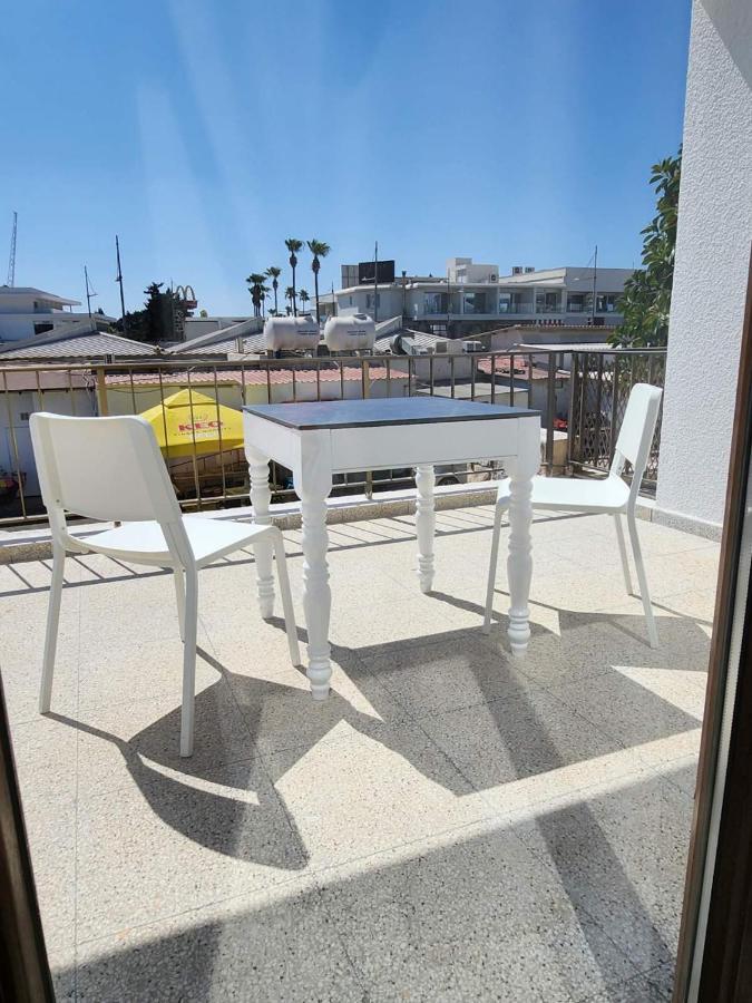 Adamandri Lodge - Prime Location Айя-Напа Экстерьер фото