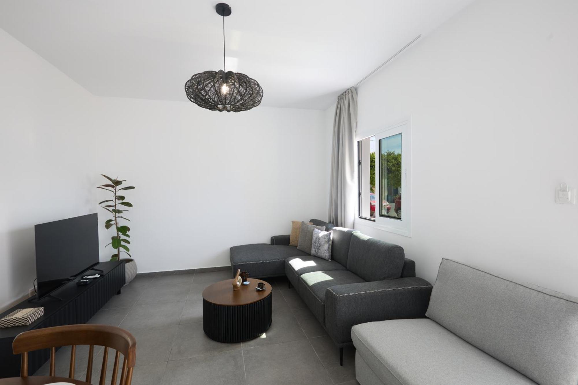 Adamandri Lodge - Prime Location Айя-Напа Экстерьер фото